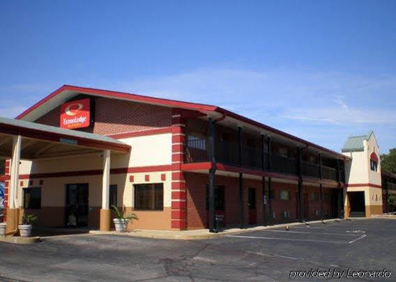 Econo & I-35 At Shawnee Mission Hotel Overland Park