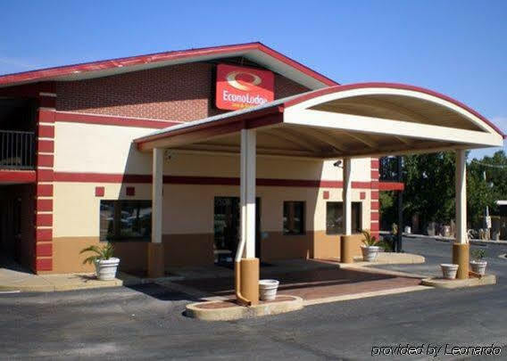 Econo & I-35 At Shawnee Mission Overland Park
